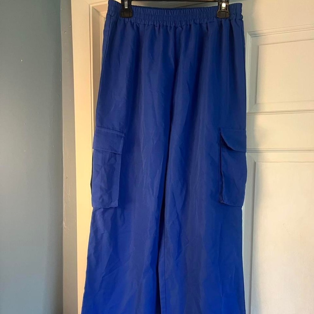 Blue cargo pants with stretchy waistband